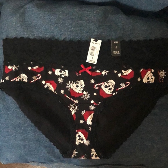 torrid Other - NWT Torrid size 0 Christmas Santa skulls hipster panty